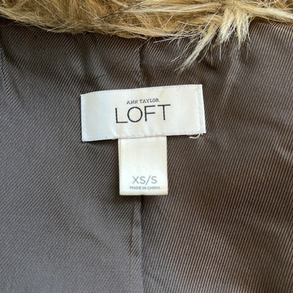 Faux fur vest - Picture 3 of 4